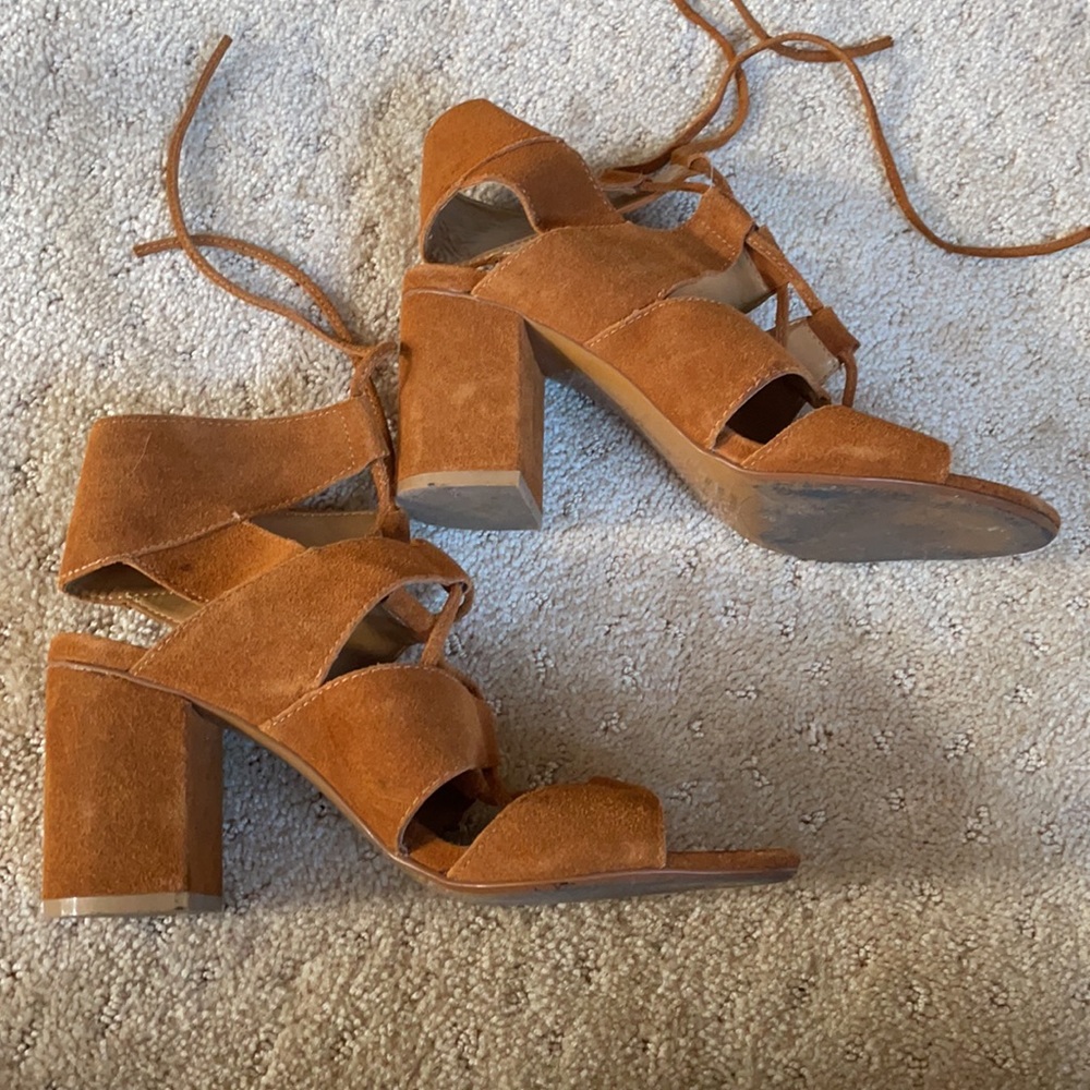 Report Edolie Lace Up Block Sandal